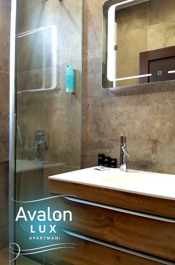 Avalon Lux Studio Apartment Nowy Sad Zewnętrze zdjęcie