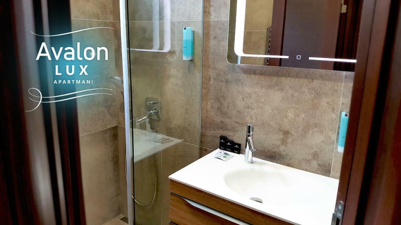 Avalon Lux Studio Apartment Nowy Sad Zewnętrze zdjęcie